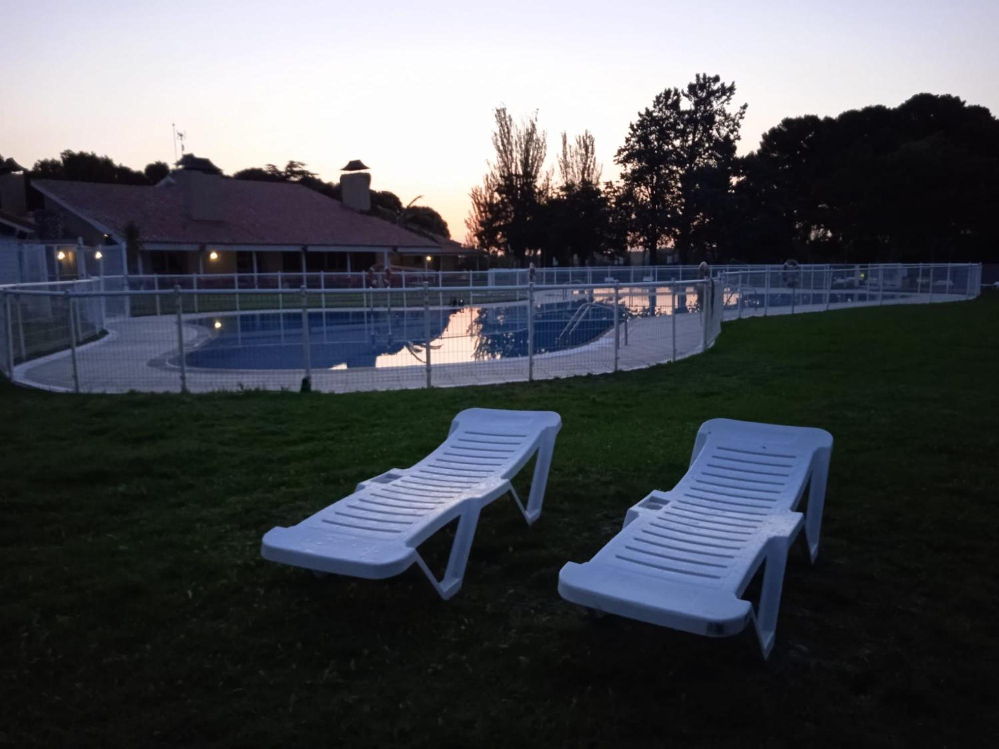 Albergue Zaragoza Camping Exteriér fotografie